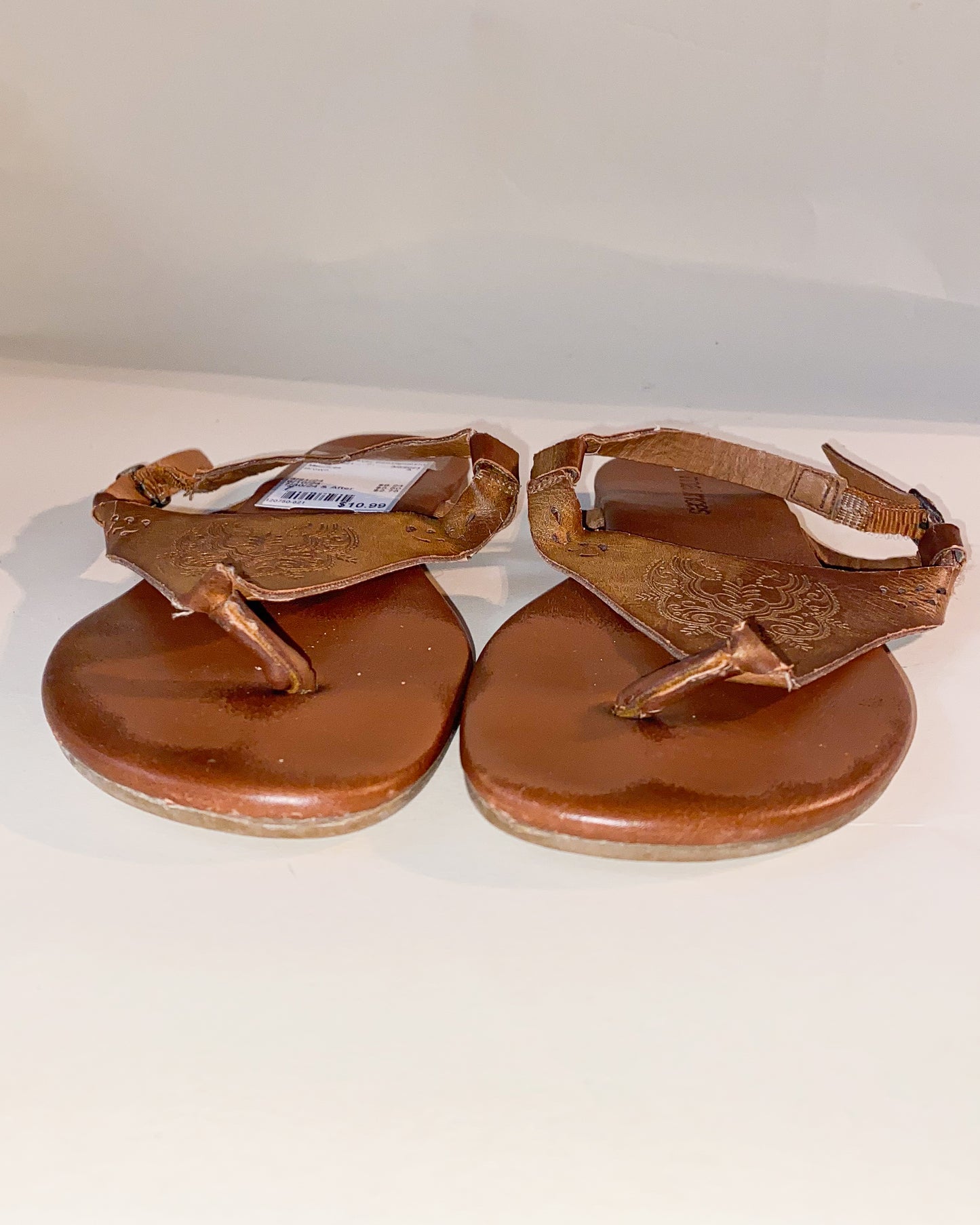 Maurices T Strap Brown Faux Leather Sandals