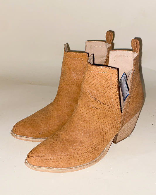 Snakeskin-Inspired Tan Faux Leather Ankle Boots