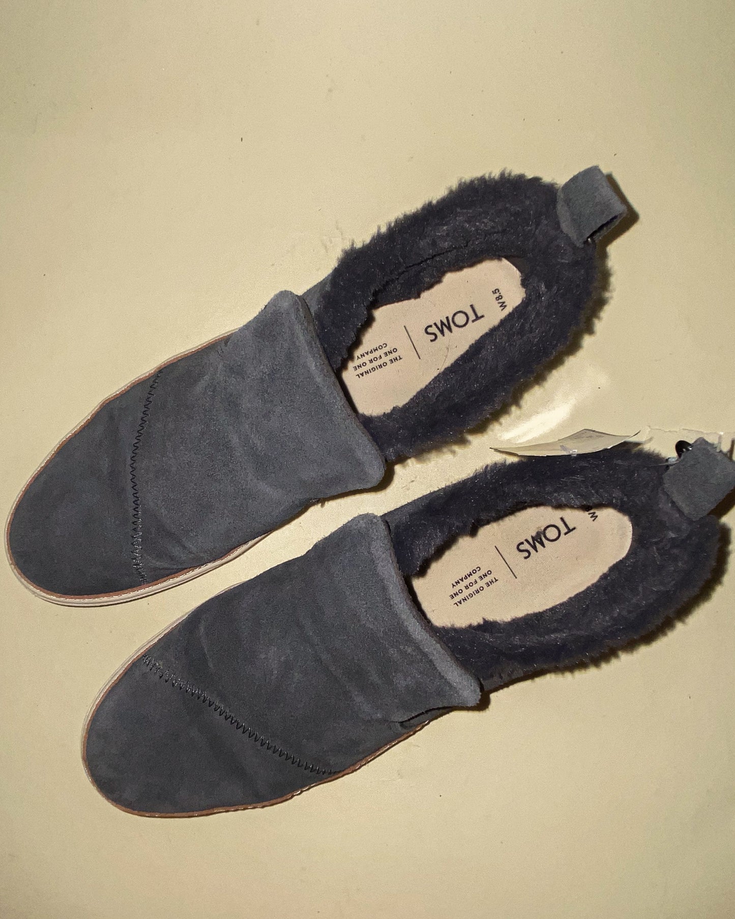 Toms Black Flat Faux Fur-Lined Ankle Boots