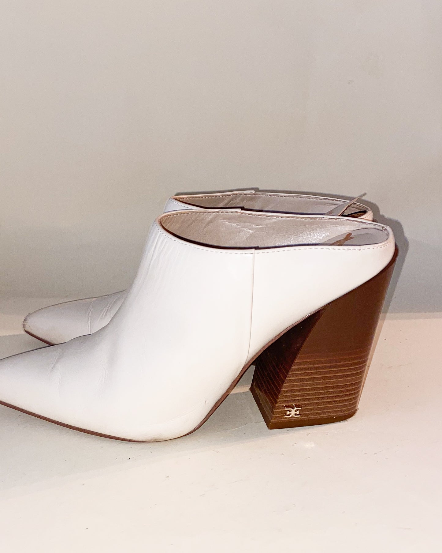 Heeled Mule by Sam Edelman in White