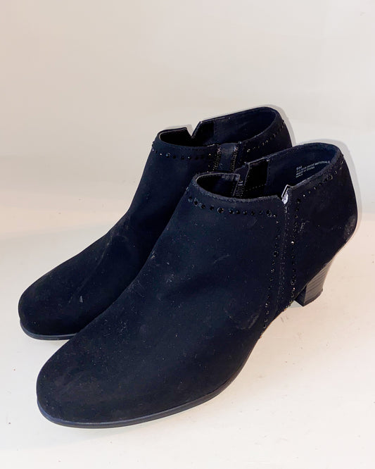 Black Suede Block Heeled Boots