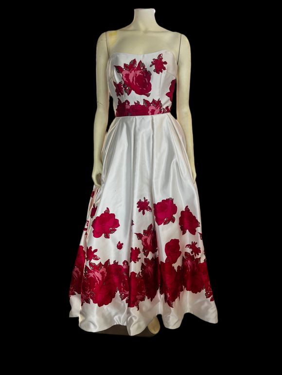 Sherri Hill | size 2 | white with red roses